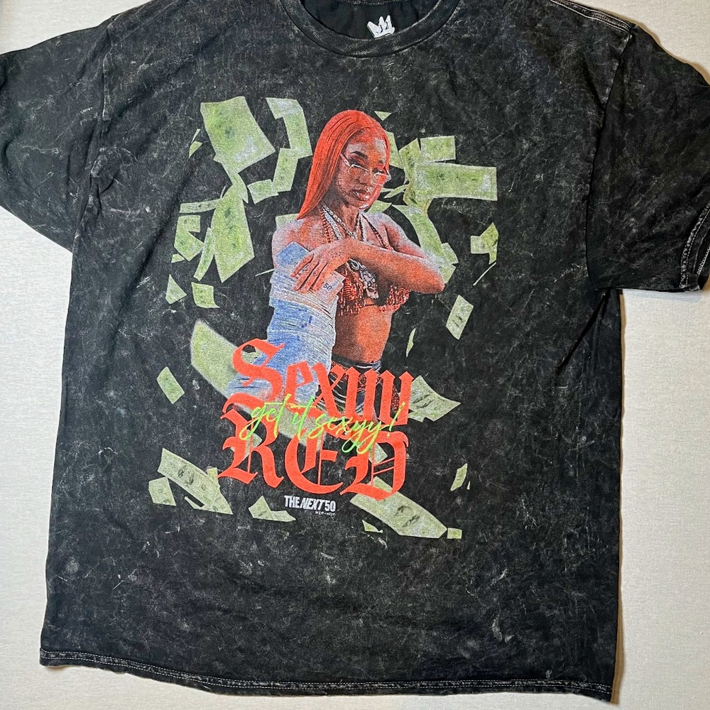 Sexy Red Get It Sexyy T-Shirt, Size L, NWOT